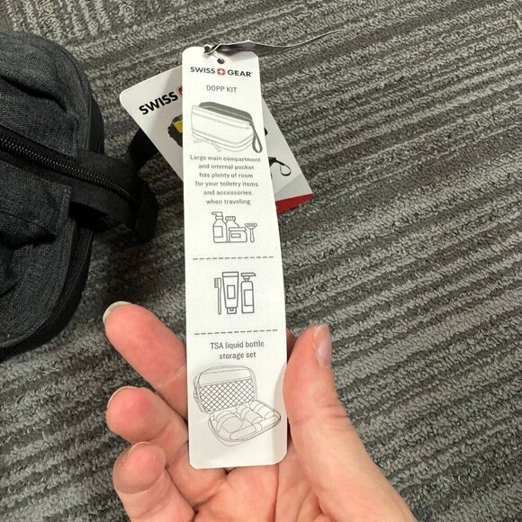 SWISSGEAR 3880 Deluxe Toiletry Bag - Gray - Picture 5 of 8